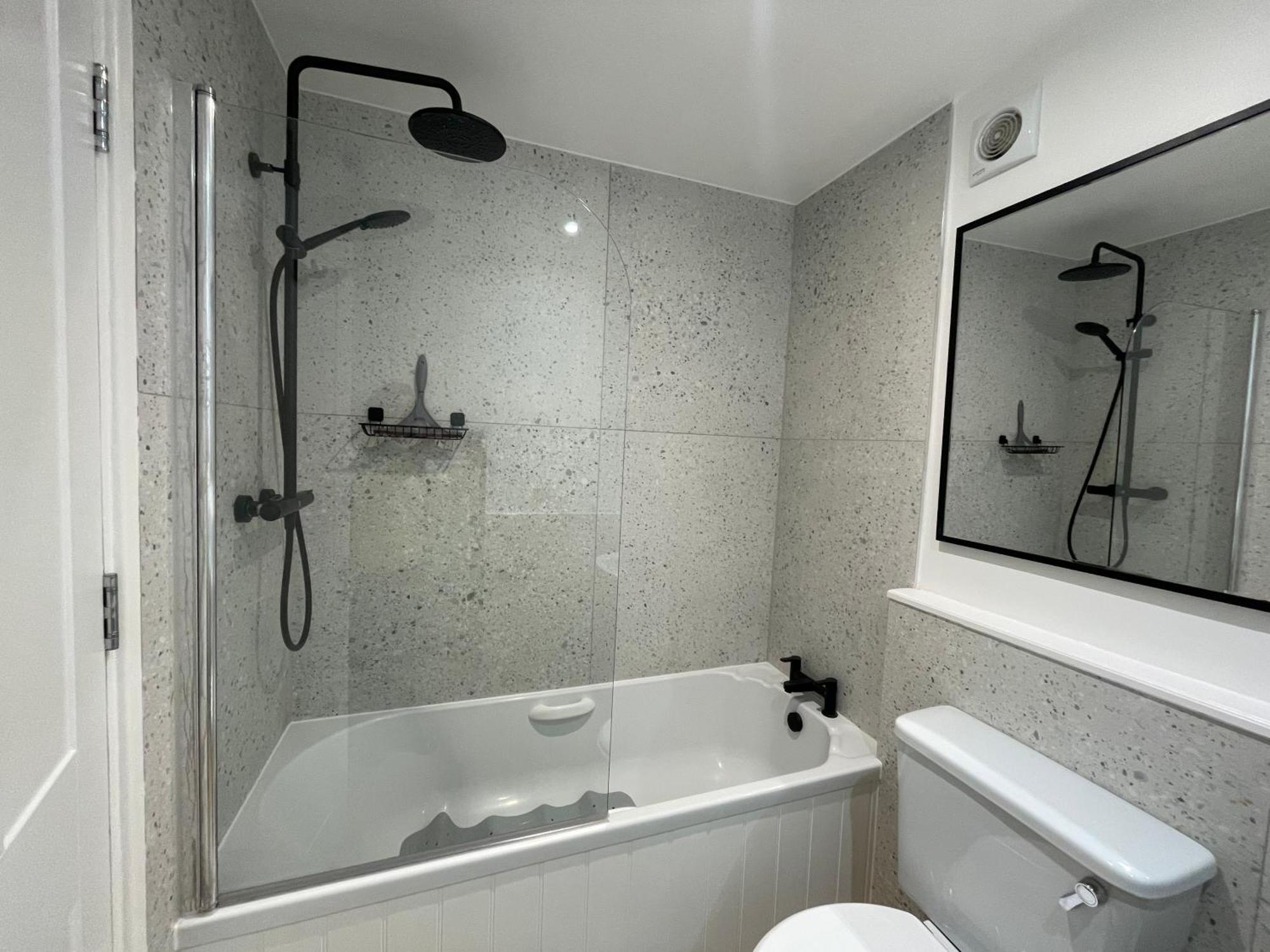 Modern And Comfortable Flat With Private Parking Apartment Oxford Luaran gambar